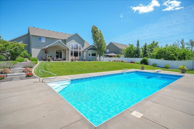 1920 S Dusk Ln, Greenacres, WA 99016