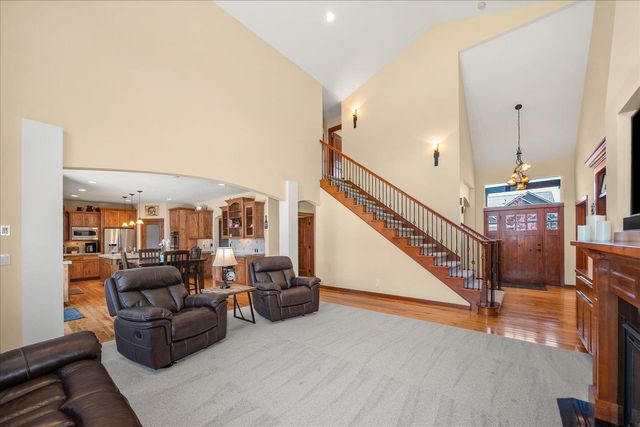 1920 S Dusk Ln, Greenacres, WA 99016