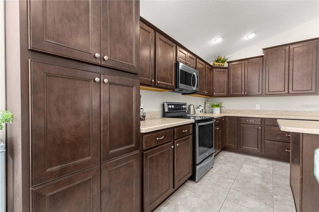 16777 SE 74 SOULLIERE AVENUE, The Villages, FL 32162