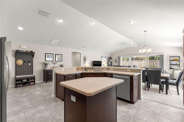 16777 SE 74 SOULLIERE AVENUE, The Villages, FL 32162