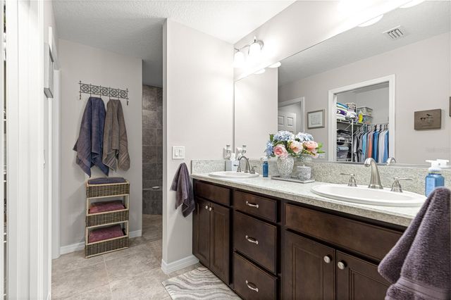 16777 SE 74 SOULLIERE AVENUE, The Villages, FL 32162