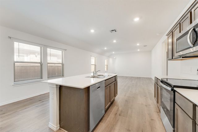 623 Sweet Dream Way, Lavon, TX 75166