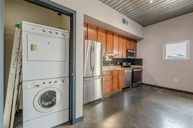 620 Glen Iris NE Drive 501, Atlanta, GA 30308