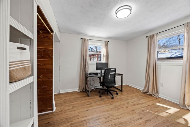 5 Endicott St, Weymouth, MA 02189