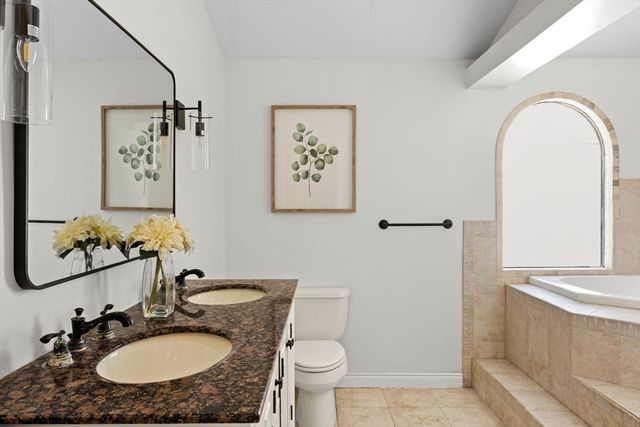 5 Endicott St, Weymouth, MA 02189