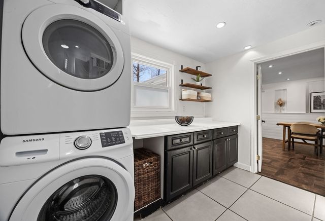 5 Endicott St, Weymouth, MA 02189