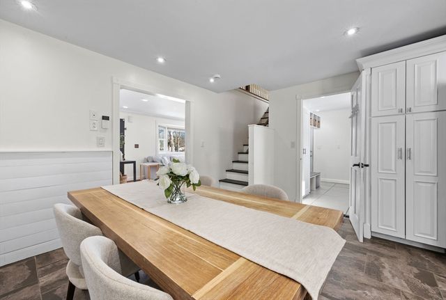 5 Endicott St, Weymouth, MA 02189