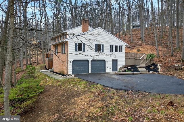 600 ROCKY DR, Boiling Springs, PA 17007