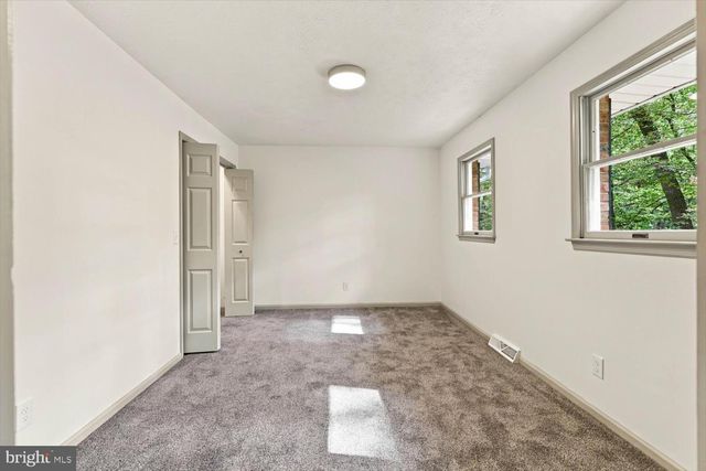 600 ROCKY DR, Boiling Springs, PA 17007