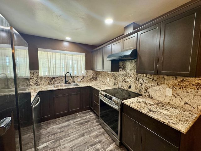 3540 N Stanford Avenue, Fresno, CA 93727