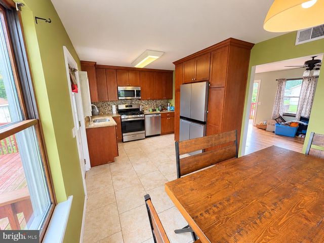 720 CLAIRMORE AVE, Lanoka Harbor, NJ 08734