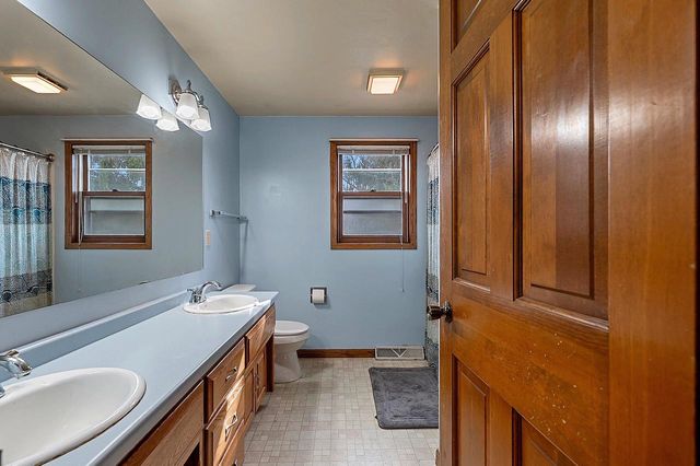 3400 N RANKIN STREET, Appleton, WI 54911