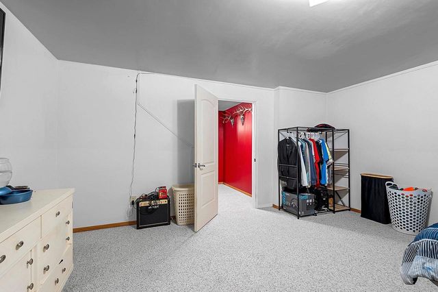 3400 N RANKIN STREET, Appleton, WI 54911