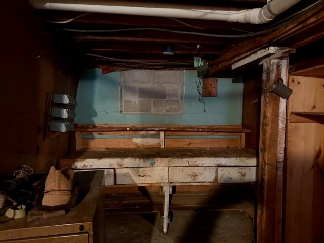 7163 N Clare Avenue, Harrison, MI 48625