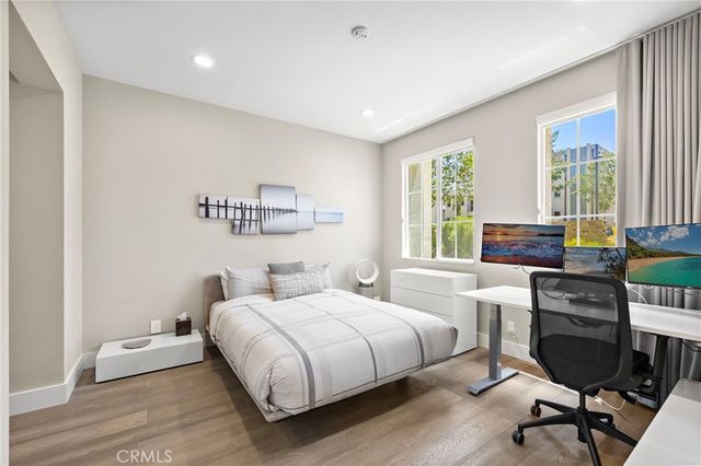 745 Beacon, Irvine, CA 92618