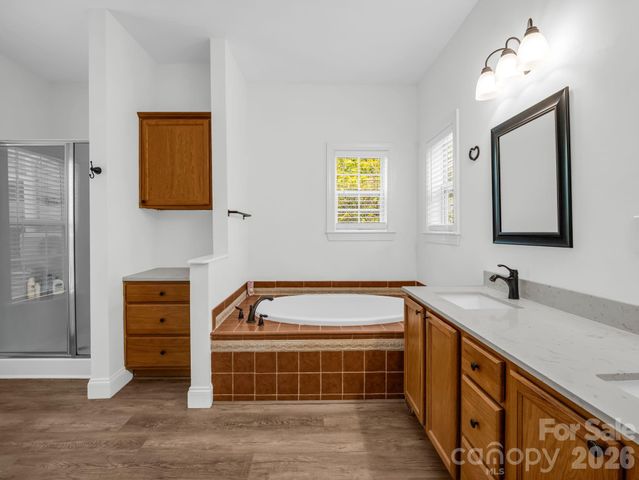 19 Lynnbrook Way, Columbus, NC 28722