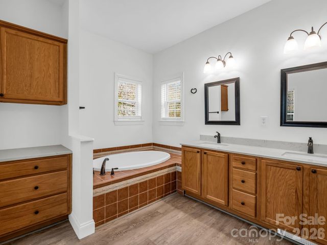 19 Lynnbrook Way, Columbus, NC 28722