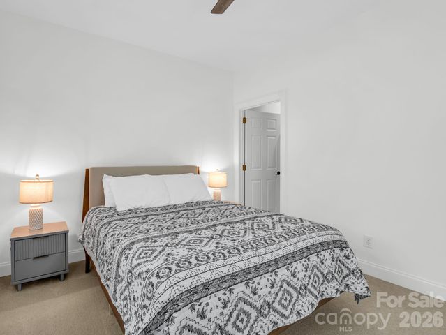 19 Lynnbrook Way, Columbus, NC 28722