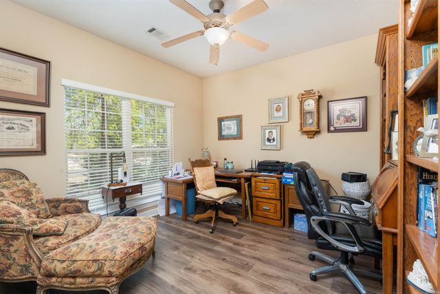 7 Acambaro Place, Hot Springs Village, AR 71909