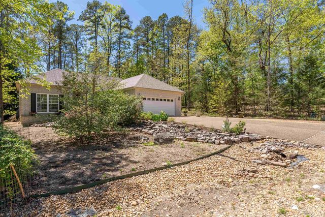 7 Acambaro Place, Hot Springs Village, AR 71909