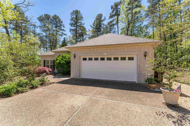 7 Acambaro Place, Hot Springs Village, AR 71909