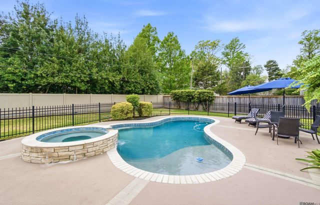 5722 S Pollard Pkwy, Baton Rouge, LA 70808