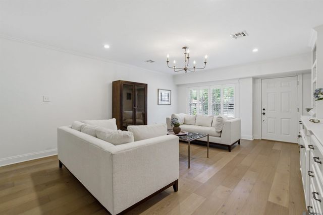 5722 S Pollard Pkwy, Baton Rouge, LA 70808