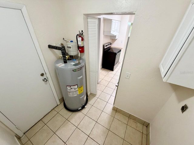 7209 SW 45TH PLACE, Gainesville, FL 32608