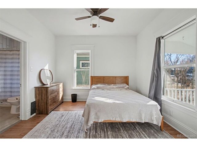 808 E Monument St, Colorado Springs, CO 80903