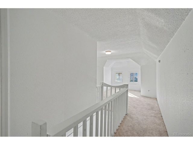 808 E Monument St, Colorado Springs, CO 80903