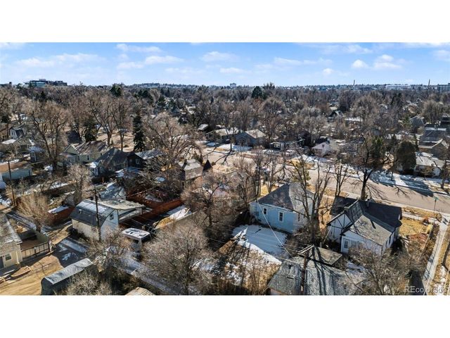 808 E Monument St, Colorado Springs, CO 80903