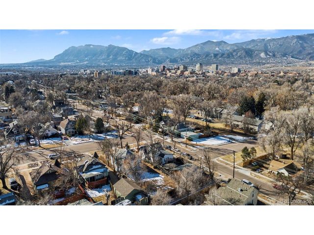 808 E Monument St, Colorado Springs, CO 80903