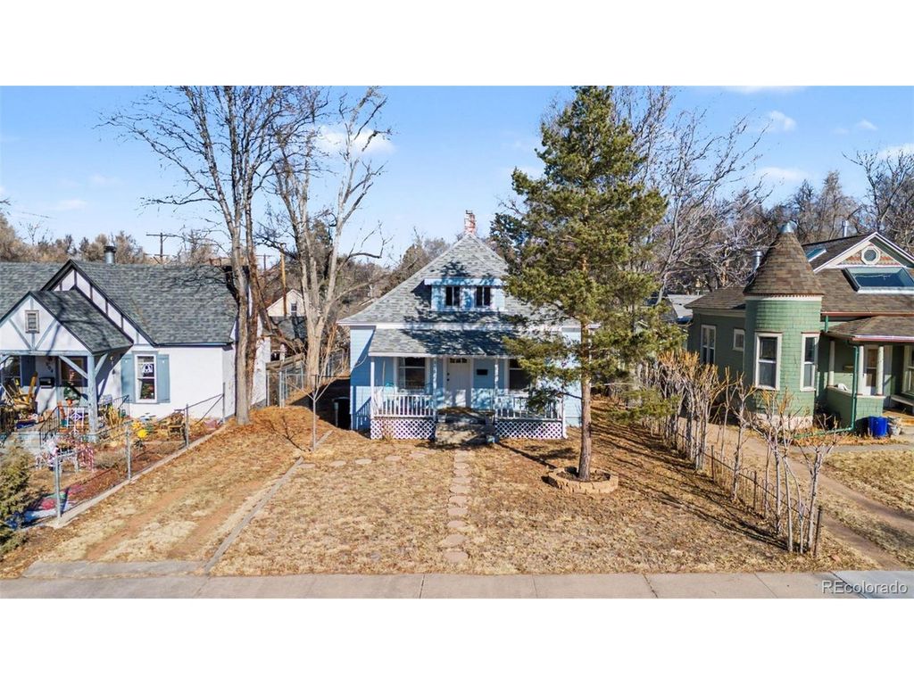 808 E Monument St, Colorado Springs, CO 80903