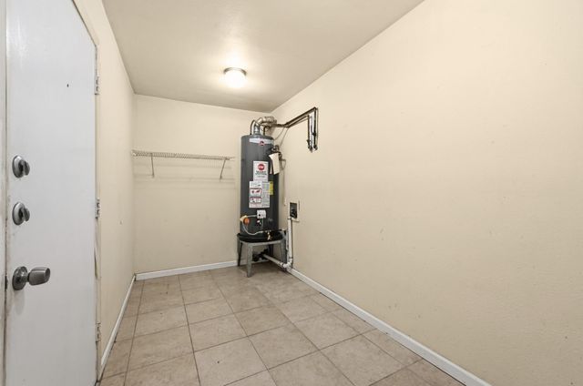 807 CASTLE RIDGE RD C, Austin, TX 78746
