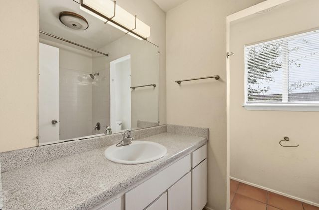807 CASTLE RIDGE RD C, Austin, TX 78746