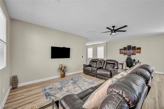 4829 Canary Diamond Avenue, Las Vegas, NV 89139