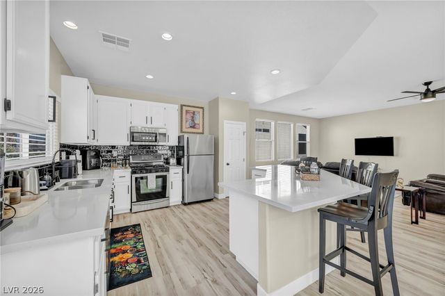 4829 Canary Diamond Avenue, Las Vegas, NV 89139