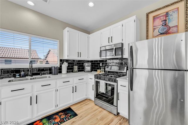 4829 Canary Diamond Avenue, Las Vegas, NV 89139