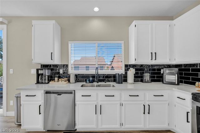 4829 Canary Diamond Avenue, Las Vegas, NV 89139