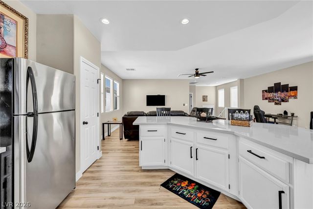 4829 Canary Diamond Avenue, Las Vegas, NV 89139