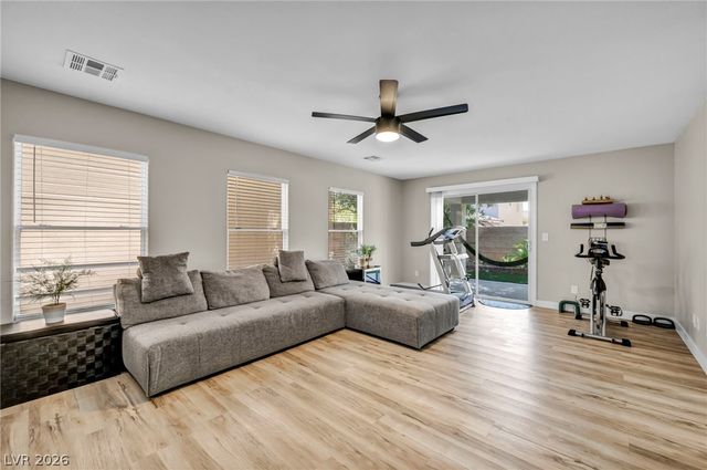 4829 Canary Diamond Avenue, Las Vegas, NV 89139