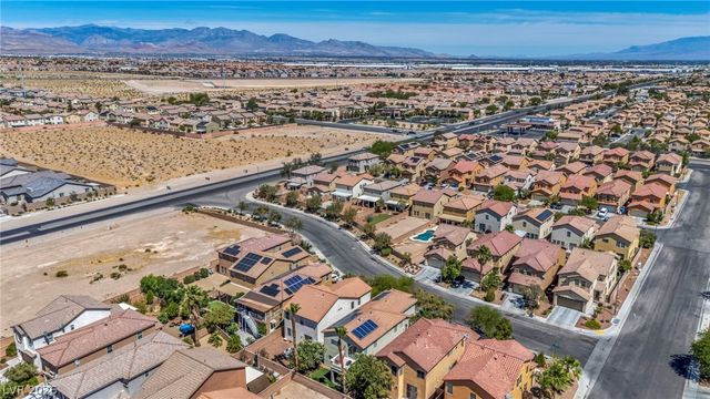 4829 Canary Diamond Avenue, Las Vegas, NV 89139