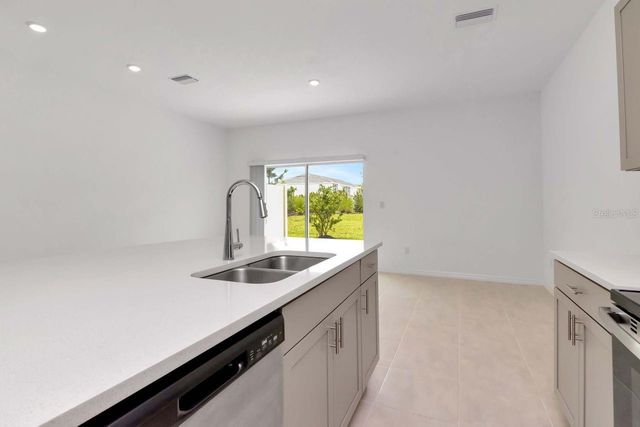 34234 POLACCA LANE, Wesley Chapel, FL 33543