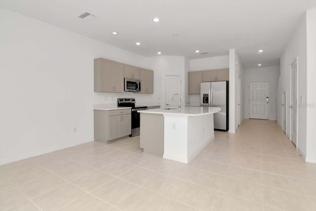 34234 POLACCA LANE, Wesley Chapel, FL 33543