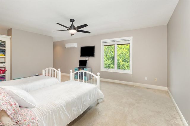 6690 Morgans Run, Miami Twp, OH 45140