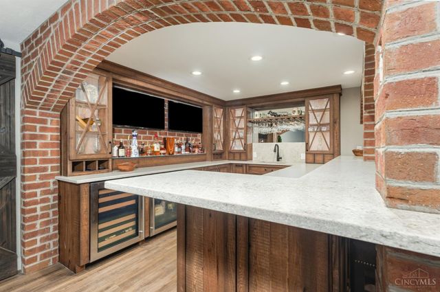 6690 Morgans Run, Miami Twp, OH 45140