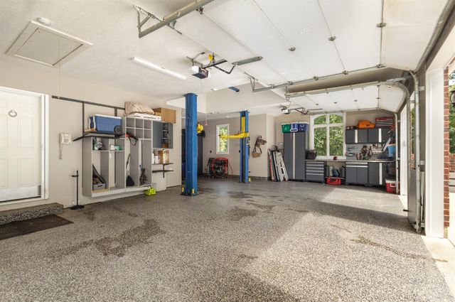 6690 Morgans Run, Miami Twp, OH 45140