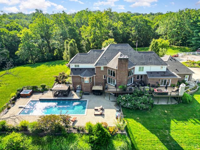 6690 Morgans Run, Miami Twp, OH 45140