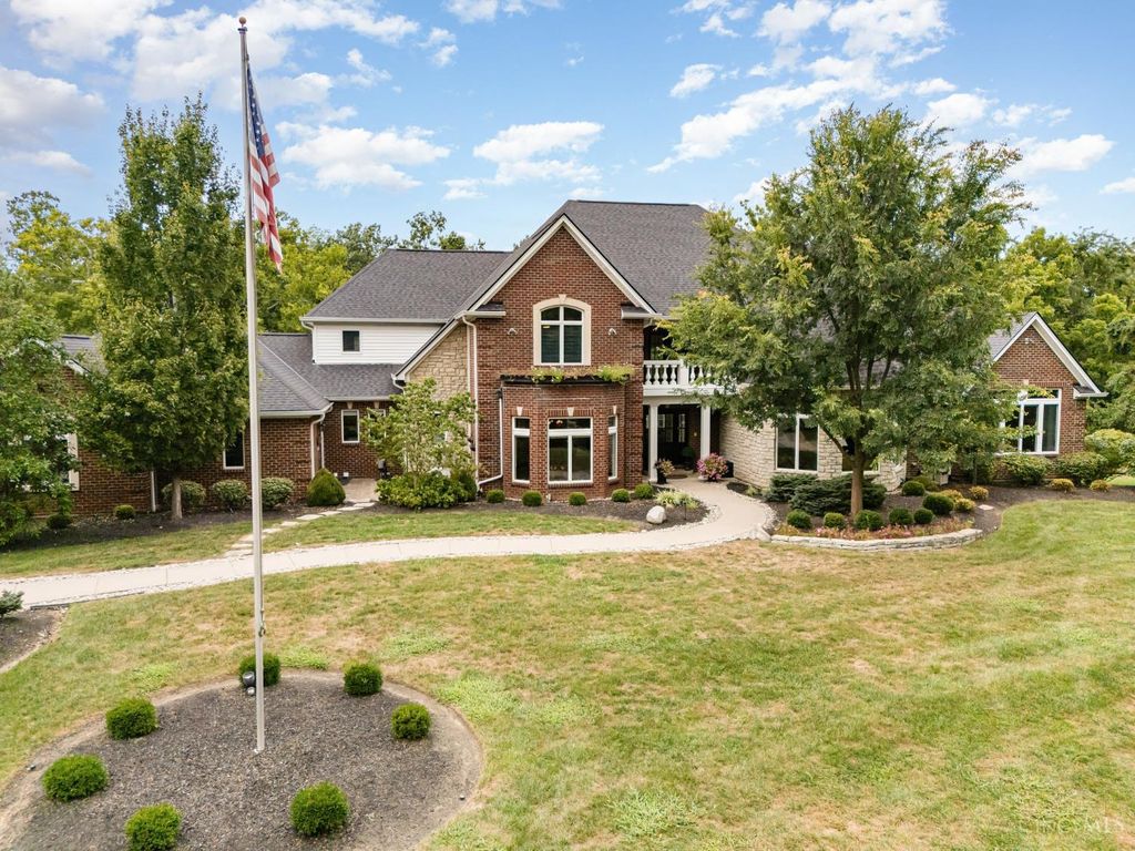 6690 Morgans Run, Miami Twp, OH 45140