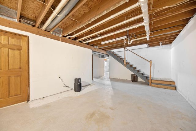 6983 E Division Road, Mill Creek, IN 46365